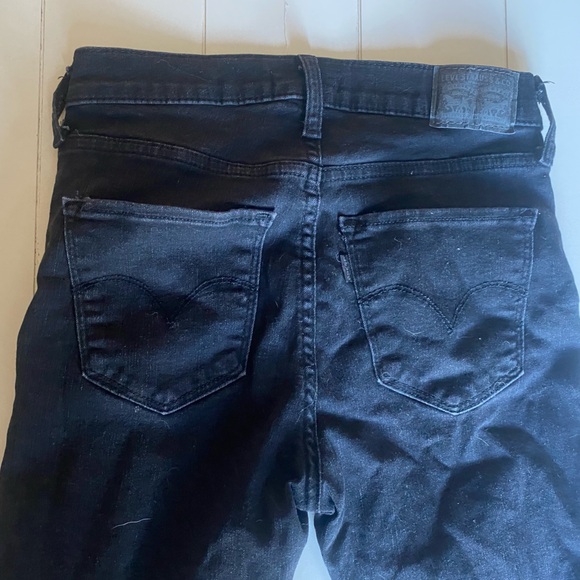 Levi’s high rise skinny jeans - Picture 4 of 7